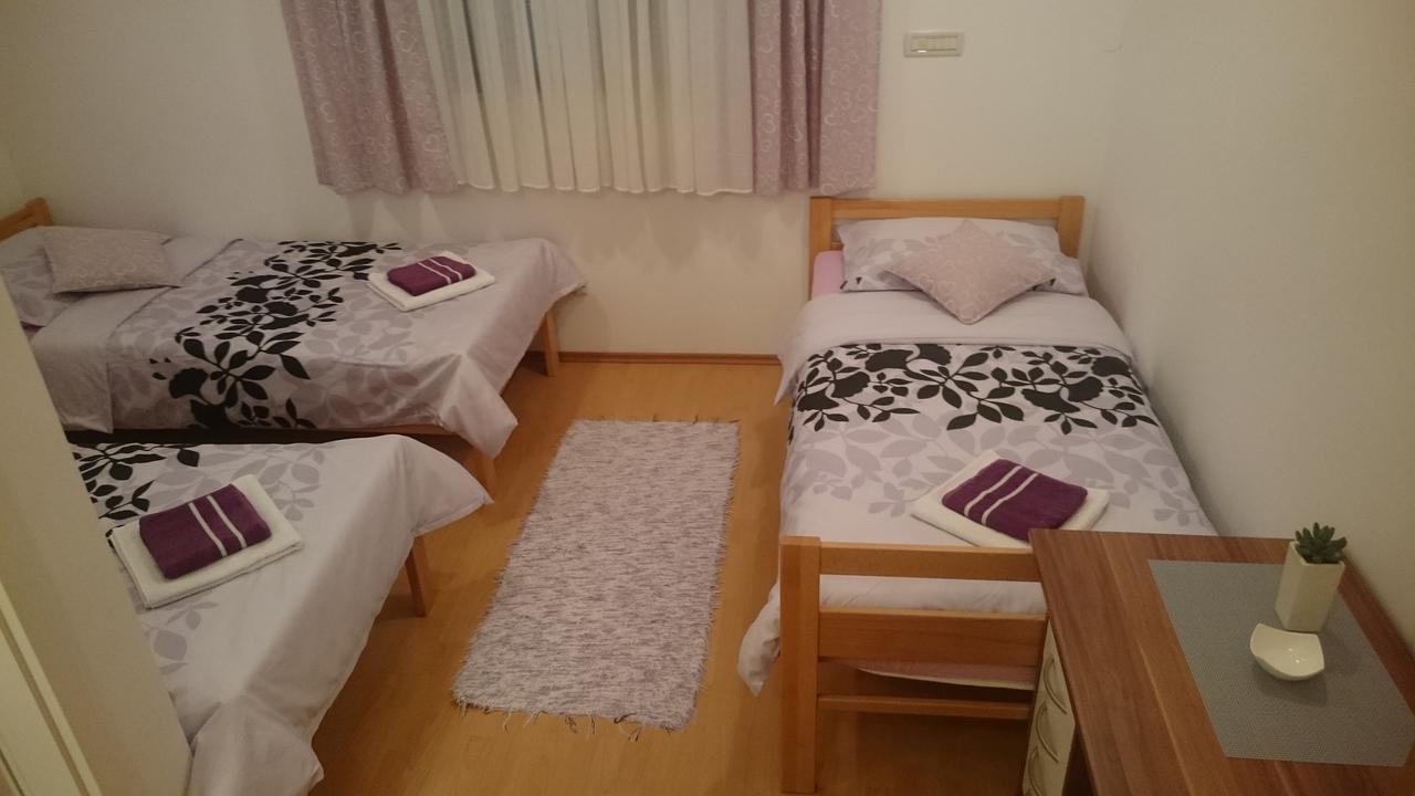 Guest House Adriatic Split Exterior photo